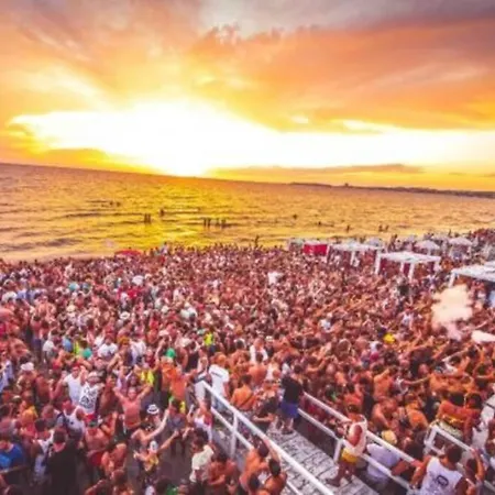 Dom wakacyjny Baia House 88 *