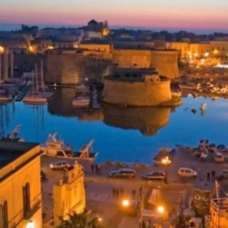 Baia House 88 Галлиполи